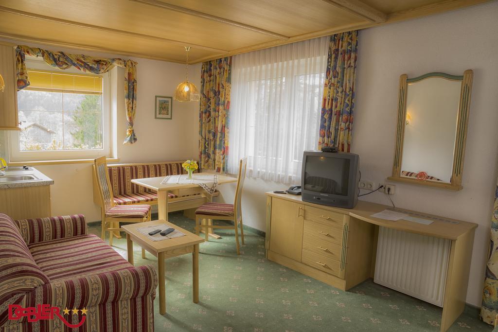 Ferienhotel Dobler Weissenbach am Lech Eksteriør bilde