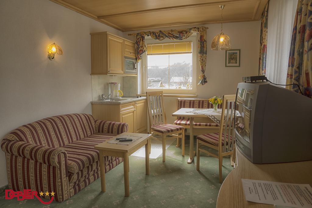 Ferienhotel Dobler Weissenbach am Lech Rom bilde